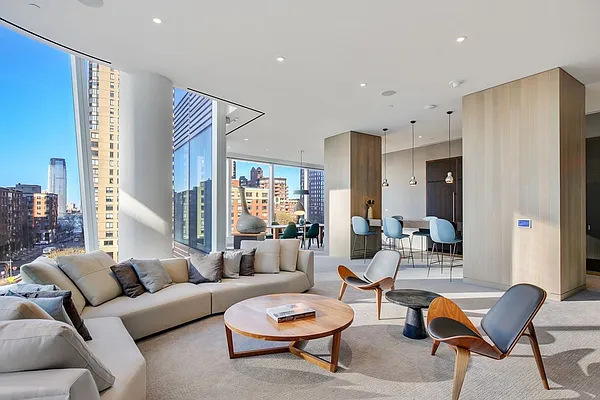 Rented by Corcoran | media 14