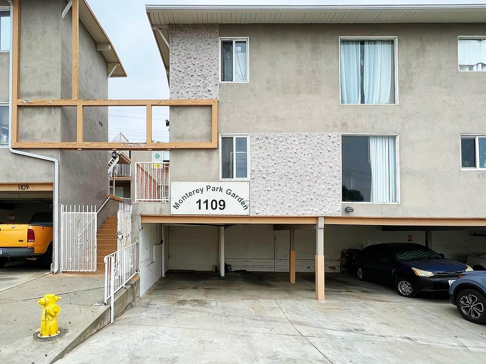 1st image of 1109 College View Dr APT 1