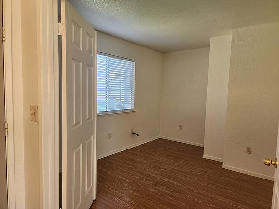 4th image of 1336 Thomasnell Way