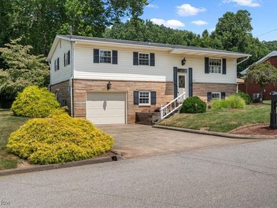 1711 28th St, Vienna, WV, 26105