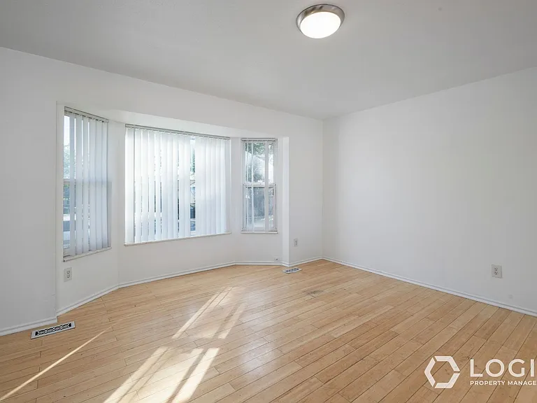 4248 S 6440 W — Photo 6