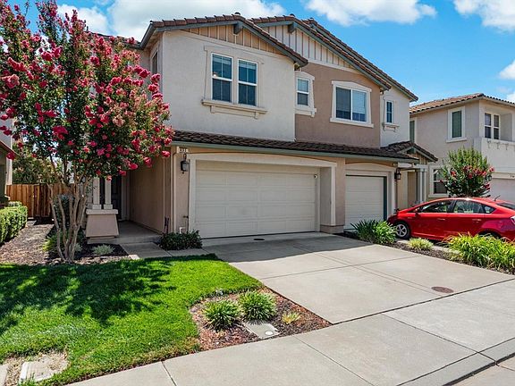 3rd image of 431 Rosso Ct