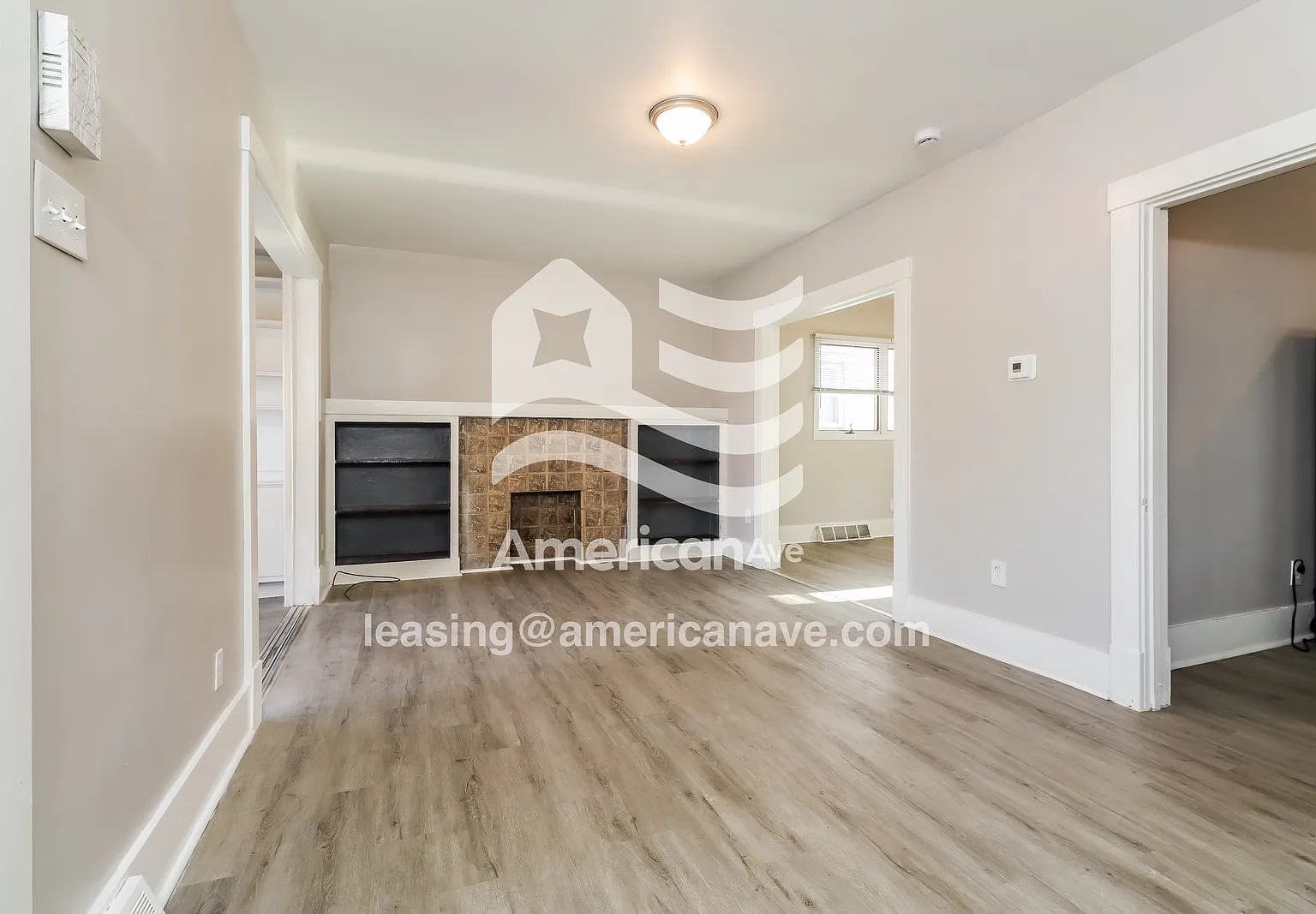 3 bed, 1.0 bath, 1430 sqft, $1,227 — Photo 2