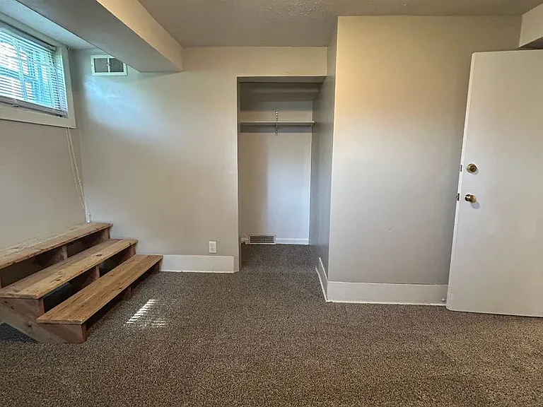 4124 Davenport St — Photo 17