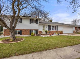 1611 N Eugene St, Appleton, WI 54914