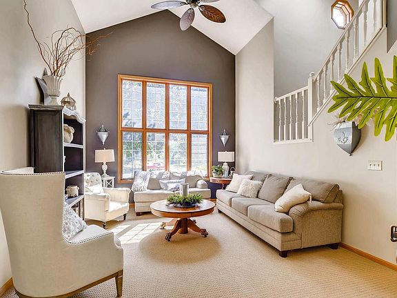 5th image of 1120 Granada Way N