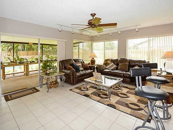 5th image of 1460 NW 94th Ave