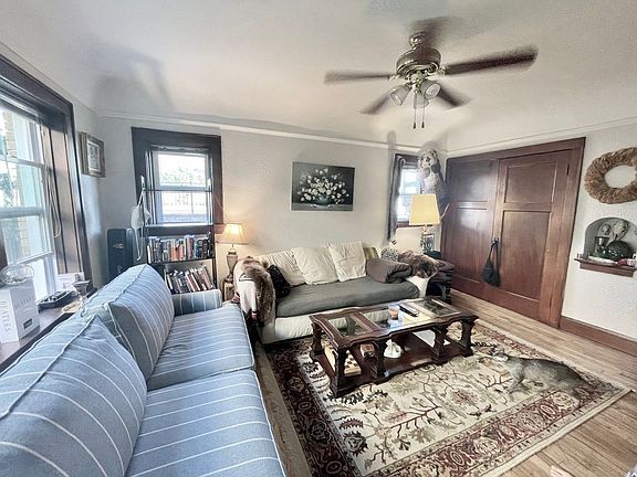 3rd image of 1810 E Oklahoma Ave APT 3