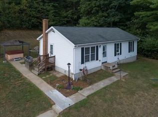 360 Ware St, Palmer, MA 01069