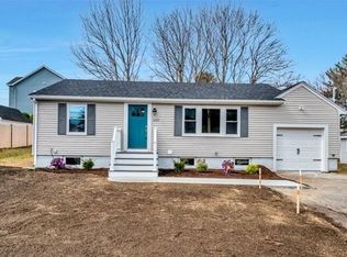 226 Oak St, Natick, MA 01760