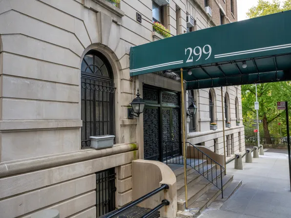 299 Riverside Drive image 14 of 14