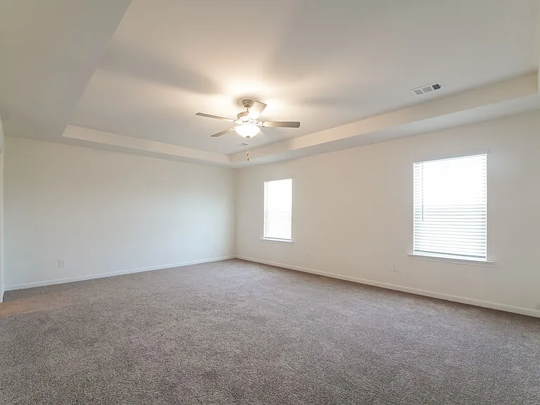 410 Ruths Blvd — Photo 10