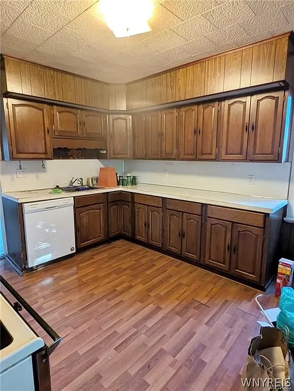 3 bed, 1600 sqft, $1,495 — Photo 3