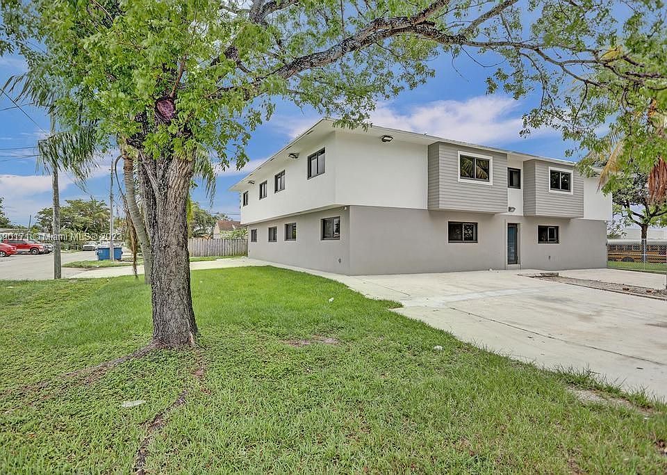 1st image of 3780 SW 14th St #4