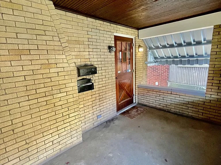 7132 Michigan Street — Photo 3