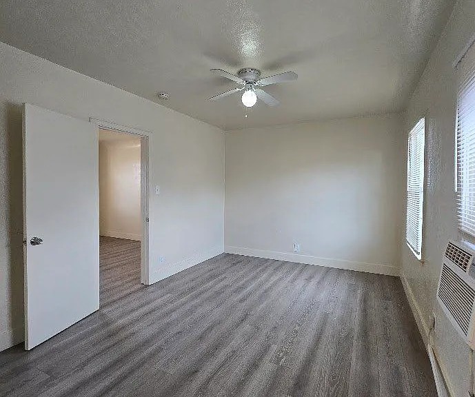 3285 E Tyler Ave #B — Photo 11