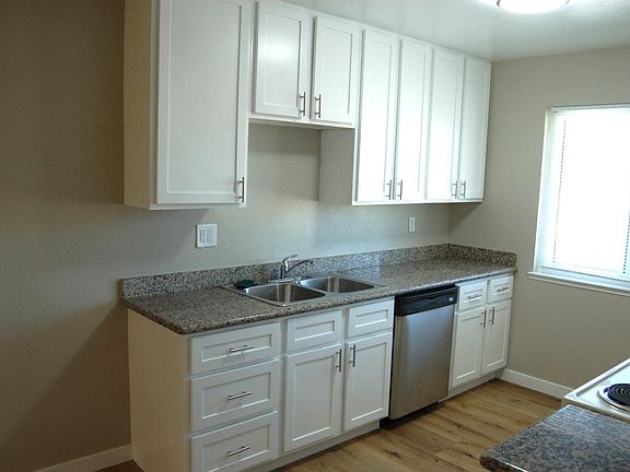 5th image of 764 Pope Dr #764A