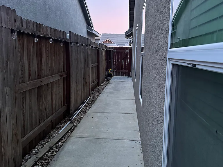 1031 Beymer Loop — Photo 6
