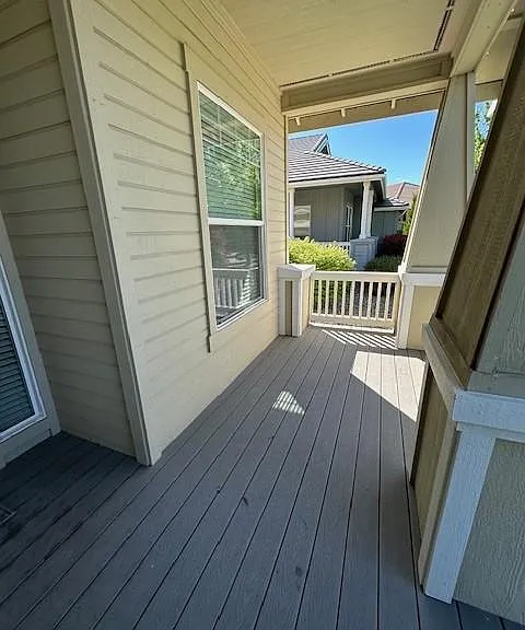 5759 Desert Mirage Dr — Photo 3