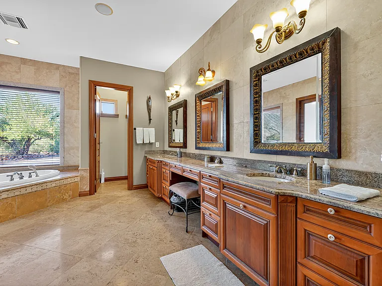 6761 E Grand View Ln — Photo 18