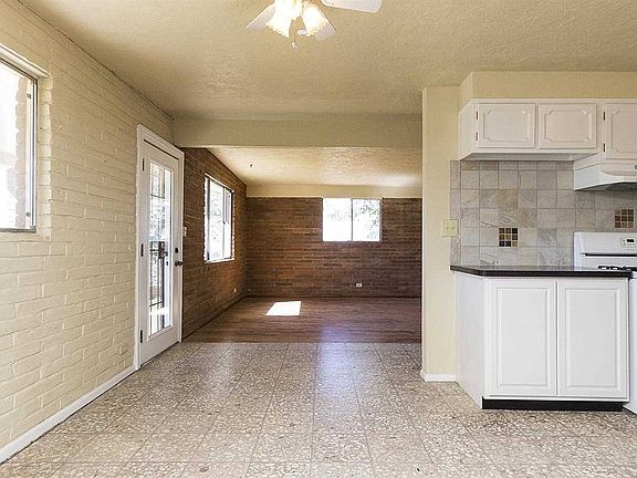 5th image of 1405 Montana Ave