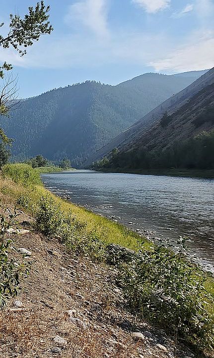1st image of 1752 Highway 93 N