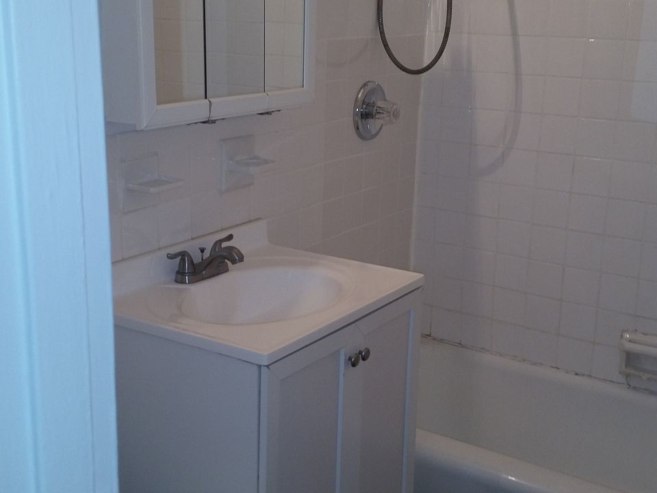 1st image of 20910 41st Ave APT 5S