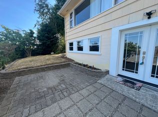303 N Lafayette Ave #B, Bremerton, WA 98312