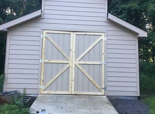 391 Raven Cliff Rd, Graysville, TN 37338