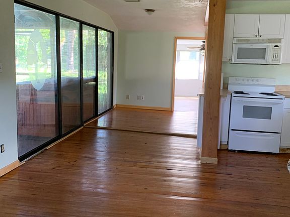 3rd image of 1741 Ixora Dr