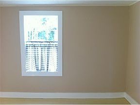 5th image of 621 Saint Augustine St