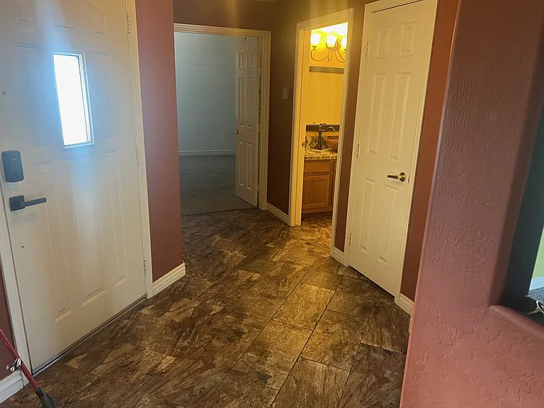 16801 N 94th St #2010 — Photo 8