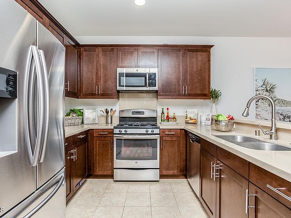 4th image of 11161 W Laughlin Ln
