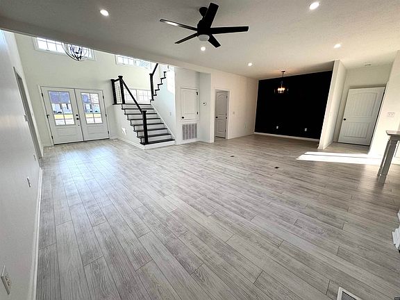 5th image of 1408 Camden St