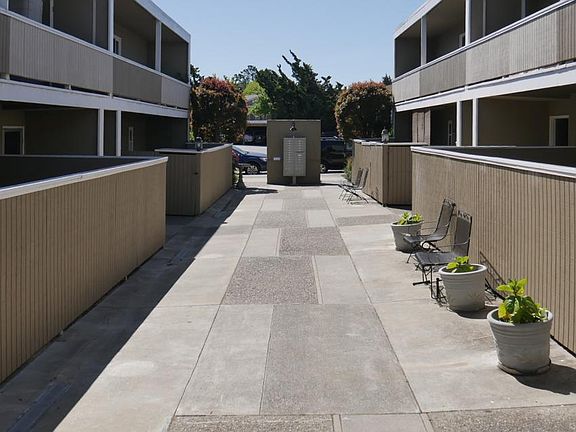 3rd image of 2010 Trousdale Dr APT 2