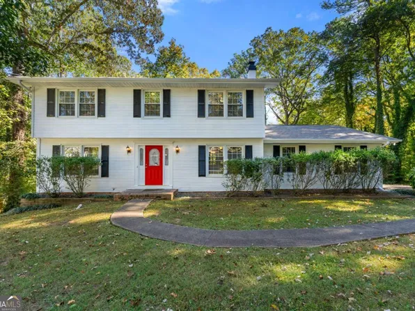 4574 Woodland Cir NE, Roswell, GA 30075