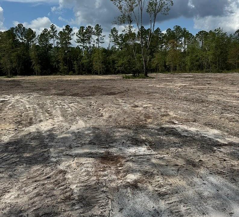 2nd image of 39 Drury Ln