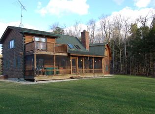 20 Bow S, Becket, MA 01223