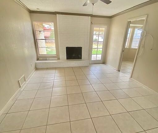 5th image of 216 Moonglow Dr