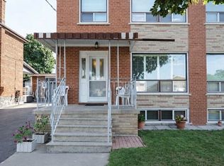 29 Peterdale Rd, Toronto, ON M3L1T8