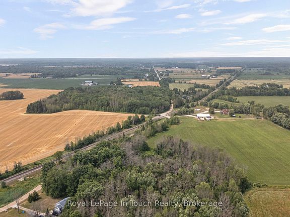 4th image of 1561 Lovering Line