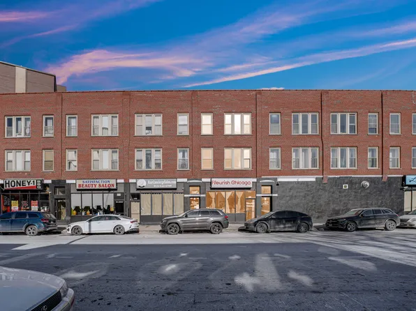 752 E 43rd St #2E, Chicago, IL 60653