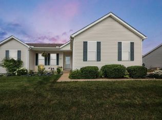 2445 Seville St, Lancaster, OH 43130
