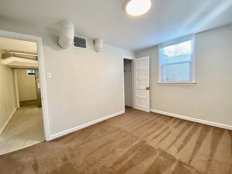 2765 S Franklin St — Photo 35