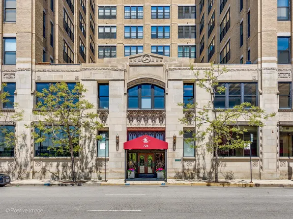 728 W Jackson Blvd APT 424, Chicago, IL 60661