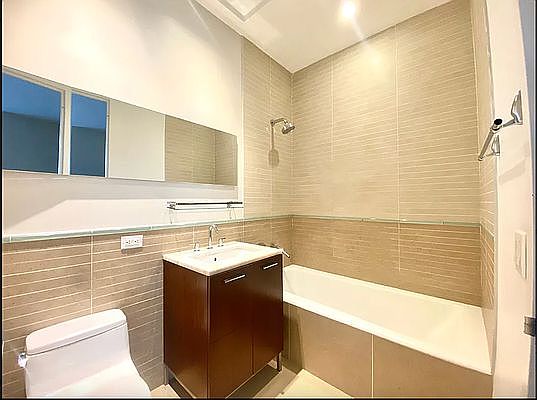 5th image of 217 51st Ave APT 523