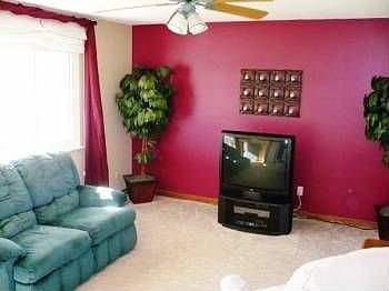 3rd image of 368 Pinedale Dr