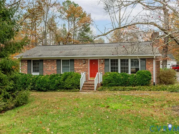 1976 Essex Mill Rd, Dunnsville, VA 22454