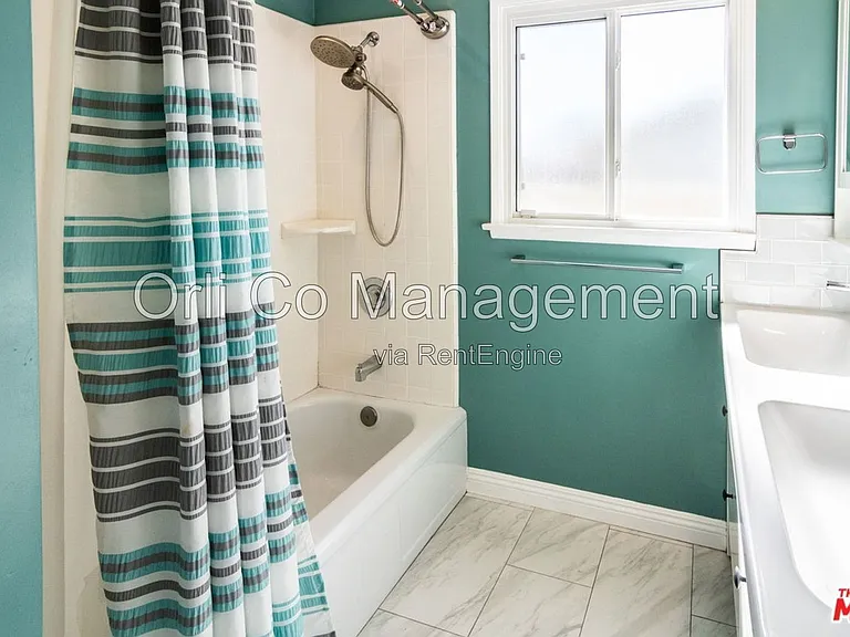 10056 Mason Ave — Photo 20