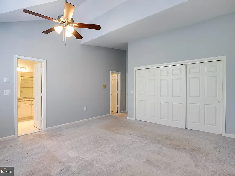 2914 Oakton Crest Pl — Photo 46